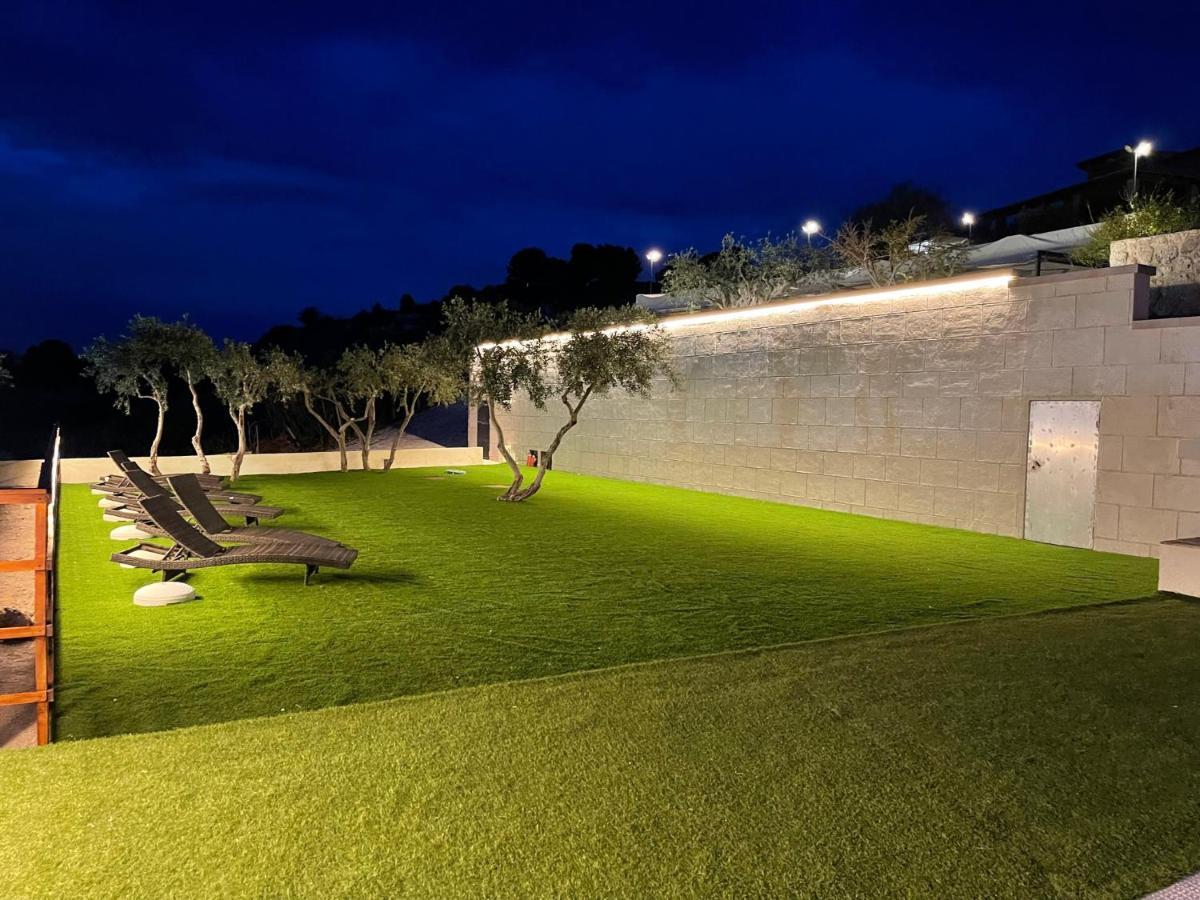 Daedalium Bed & Breakfast มารินา ดิ ปาลมา ภายนอก รูปภาพ