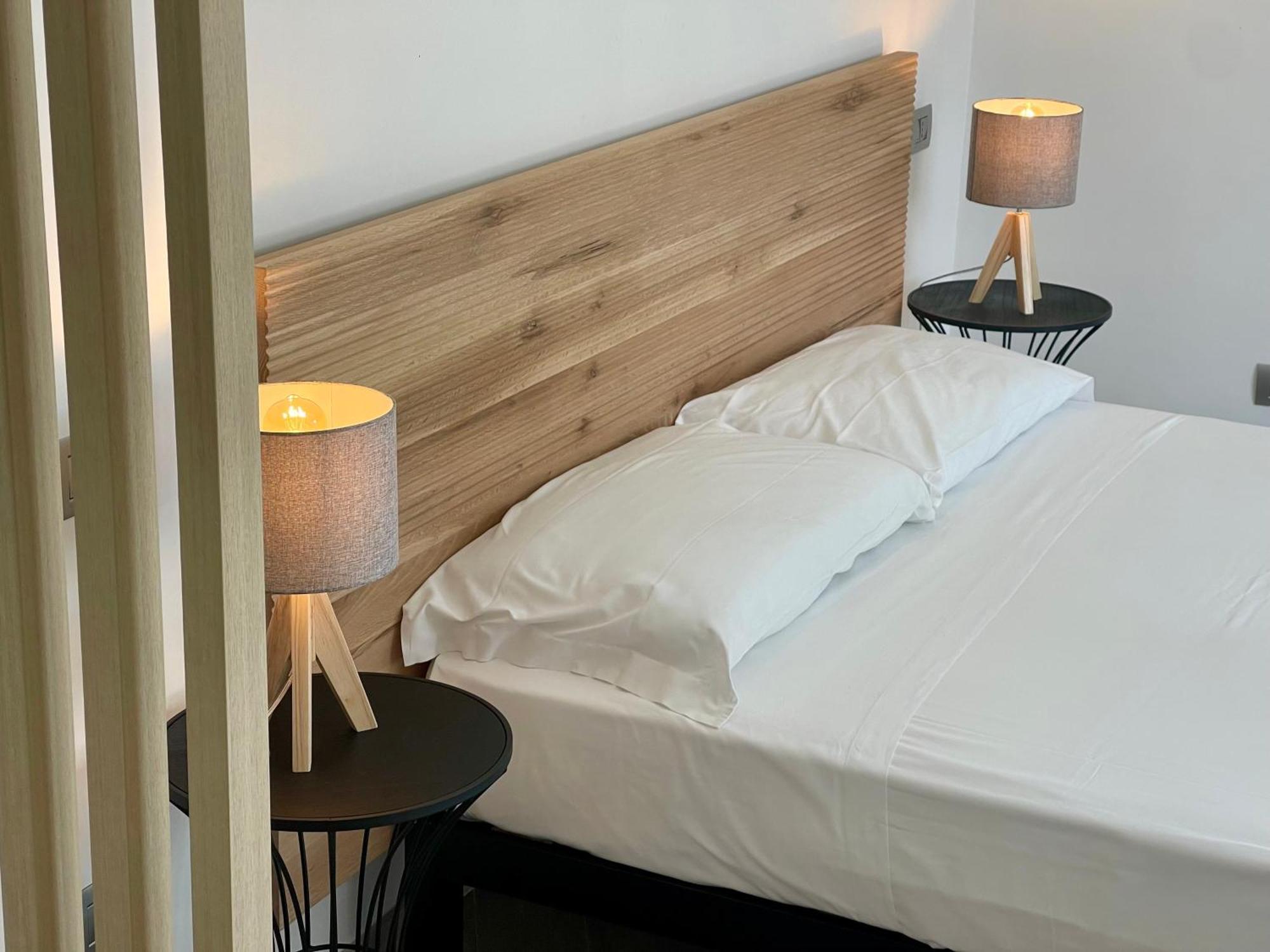 Daedalium Bed & Breakfast มารินา ดิ ปาลมา ภายนอก รูปภาพ