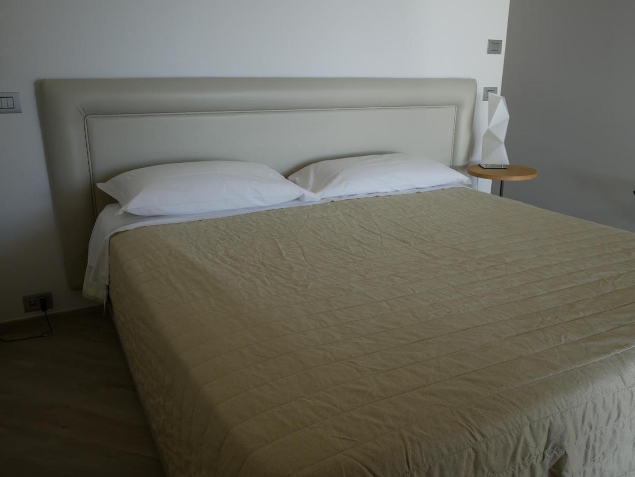 Daedalium Bed & Breakfast มารินา ดิ ปาลมา ภายนอก รูปภาพ